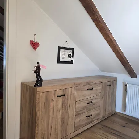 Angir Brodarica (Sibenik-Knin)